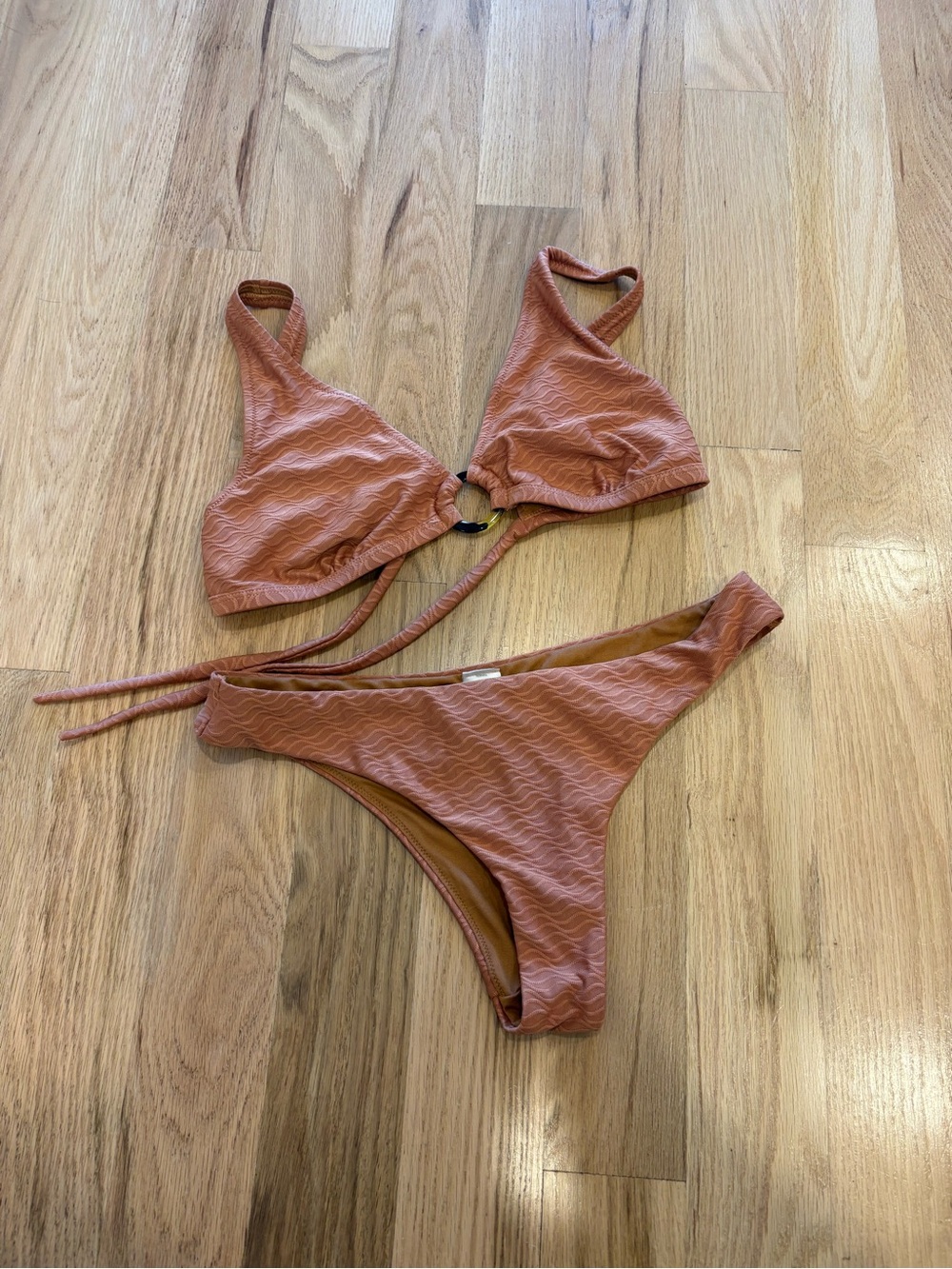 ONLY bikini